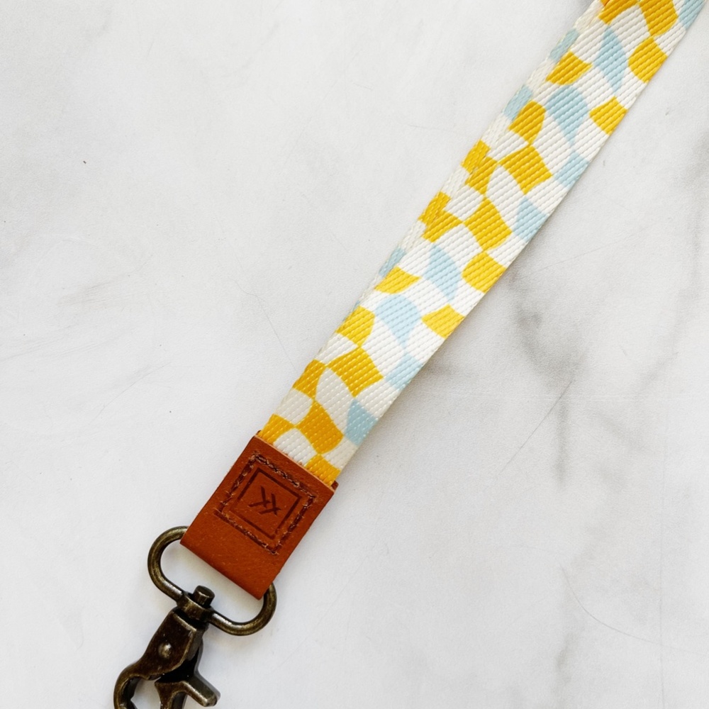 Thread Wallet Neck Lanyard - Picture 4 of 5